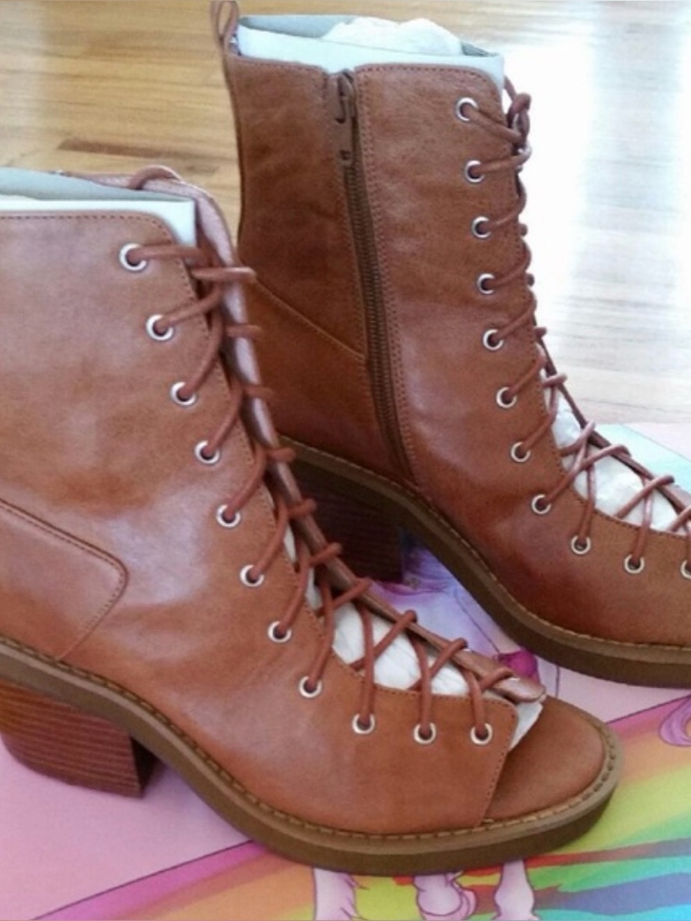Jeffrey Campbell Free People Sz 9 Tan 100% Leather RARE sandals